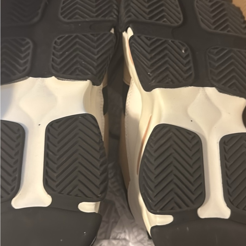 Steve Madden Black and Tan Sneakers - Picture 3 of 3